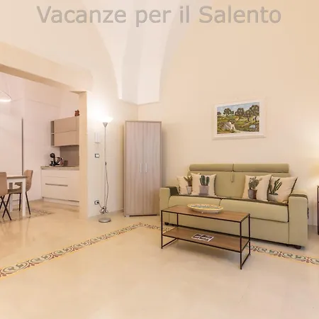 Villa Dimora Salento Historic House *